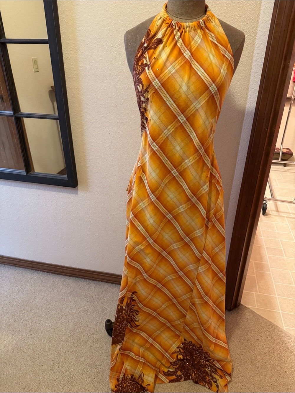 FABULOUS RARE Gwen Stefani L.A.M.B. TonalOrange Plaid Backless Halter Maxi Dress